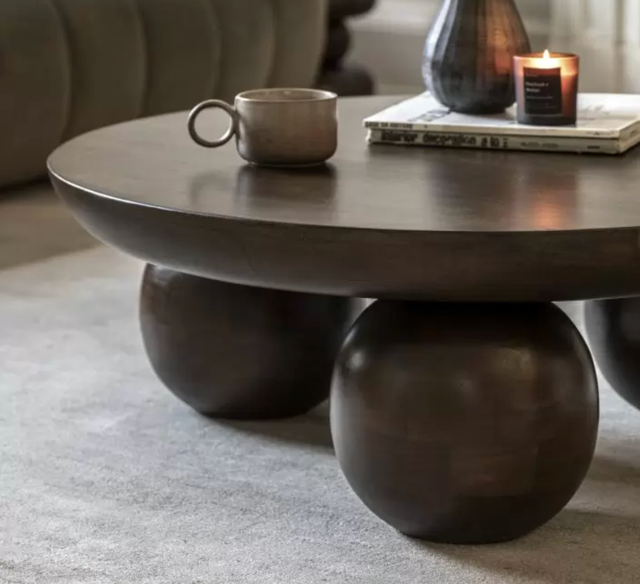 Sculpt Round Coffee Table